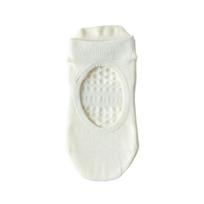 Women Non Slip Yoga Socks with Grip Dots Pilates Socks Indoor Exercise Socks Open Back Design for Fitness Studio and Home Use One Size smėlis