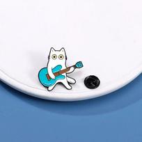 Gitara Moterų Kostiumas Atlapo Ženkleliai Akordeonas Muzika Katės Ženkleliai Temperamentas Gyvūnų Tema Metalinis Ženklelis Dovana Guitar Cat