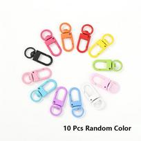 Yogodlns 10/50 vnt. Saldainių spalvos Mini aliuminio lydinio raktų pakabuko gamybos spyruoklinis užsegamas kabliukas Karabinė sagtis Krepšio priedai 50 pcs įvairiaspalvis