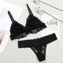 Moteriškų nėriniuotų liemenėlių rinkinys Seksualus apatinis trikotažas be laidų, tuščiaviduriai G-String apatinių drabužių rinkinys Moteriškas skaidrus besiūlis intymios liemenėlės rinkinys L juoda