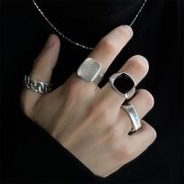 Vyriškų vintažinių metalinių žiedų rinkinys iš 4 vienetų, pankroko stiliaus, hiphopo tendencijos žiedų rinkinys sidabras