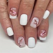24PCS White Flower Press On Nail French Manicure Design False Nail For Parties Concerts Women Holiday Parties Decors 1