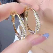 Pearl and Inlaid Diamond Ear Cuff Earrings for Women - Niche Design and Internet Celebrity Style Hoop Earrings auksas