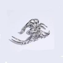 Silver Fashion Metal Spider Large Grab Clip for Women Trendy Cool Personality Shark Clip Back Spoon Pan Hair Clip Hair Grab C gray