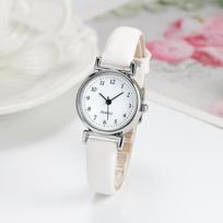Kvarciniai laikrodžiai moterims Aukštos kokybės Moteriškas prabangus Madingas Mažas ciferblatas Atsitiktinis Laikrodis Odinis Apyrankinis Laikrodis Relojes Para Mujer 1PCS balta