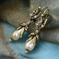 Retro Flower Women's Earrings | Pearl Pendant Synthetic Zirconia Leaf Metal Ancient Bronze for Daily Party Gifts 1 Pair