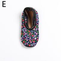 1 pora šiltų ankle fleece neslystančių miego kojinių, neslystančios kojinės grindų šlepetės patalpoms EMA 35-38 žalia