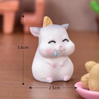 Adorable Resin Figurine Hamster Mini Ornaments For Terrarium Or Bonsai Display Nibbler Gray