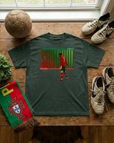 SIUUU Cristiano Ronaldo Portugal Football Fan Tee | Streetwear Soccer Shirt XL