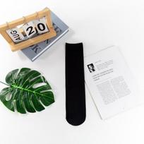 Vasaros itin plonos, nesiveliančios ir neslystančios, iki blauzdų, kūno spalvos grožio kojinės moterims 1 pair juoda