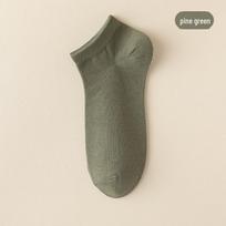Vyriškos trumpos medvilninės kojinės - dezodorantai, sugeriančios prakaitą, vienspalvės, plonos, juodos, skirtos pavasariui ir vasarai. One Size pušies žalios spalvos