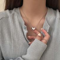Love Heart Kaklo pakabukas moterims Metalinės grandinėlės apykaklės Choker vakarėlio papuošalai sidabras