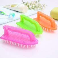 Plastikinis skalbinių šepetėlis Daugiafunkcis valymo šepetėlis batams, drabužiams ir buičiai 1pcs įvairiaspalvis