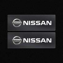 Atsitiktiniai 3D lipdukai automobilio interjerui Automobilio vairo emblemos stilius Nissan Nismo Almera Tiida Juke Teana Qashqai 350Z 370Z GTR 2pcs Nissan