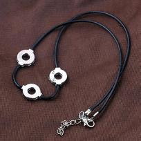 Naruto Uchiha Itachi karoliai odinė grandinėlė Choker karoliai Mados žavesio asmenybės dovana