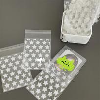 50 vnt./stal. Permatomos kortelių rankovės 5,7x8,6 cm Little Stars lazeriu mirksinčios kortelės rankovės, apsauginės kortelės laikiklis, apsauginė plėvelė 7.5*10cm