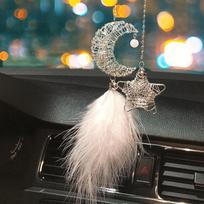 Bohemiškas sapnų gaudyklės automobilio veidrodėlio pakabukas - Pastelinis plunksnų pakabukas su sidabriniais ornamentais