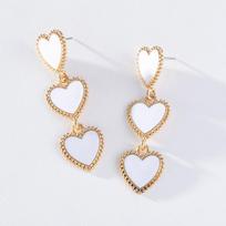 Pinkdudu Fashion 3 Color Love Drop Auskarai Romantiški Paprastas Kūrybinis Dizainas Geometrinis Kabantys Auskarai Moterims Papuošalai PD1187 white