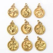 Titano plieno zodiako pakabukas ant kaklo: Auksinės žvaigždynų juvelyriniai dirbiniai 4# Cancer Pendant beige