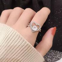 Heart-Shaped 2-in-1 Korean Style Ring for Women - Non-Fading, Instagram Trend, Personalized & Detachable, Ideal for Index Finger or Best Friends. Adjustable Opening