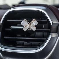 Oro gaiviklis Butterfly automobilių stiliaus automobilių kvepalai natūralaus kvapo oro kondicionierius Butterfly Diamond aromaterapinis klipas