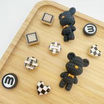 10 VNT Madingų Batų Pakabukų Rinkinys Aksesuarai Skylėtos Avalynės Sagtys Vasariniai Mieli Animaciniai Lokiai DIY 3D Batų Dekoracijos Bogg Krepšiui