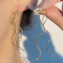 Ladies' Fashionable Earrings With Wavy Lines And Tassel Earrings One Size auksas