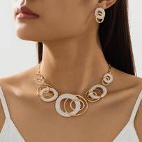 Retro Simple Classic Hong Kong Style Beige Enamel Glaze Dripping Oil Geometric Surround Hollow Line Necklace Stud Earrings Set