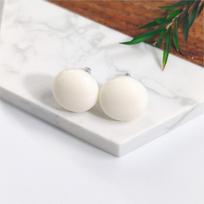 Dopamine Colorful Resin Candy Stud Earrings - Silver Needle, Cute & Luxurious Design dramblio kaulas