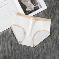 Japanese Women's Underwear Korean Version Girls' Breathable Mid Waist Cute Large Triangle Underwear M balta