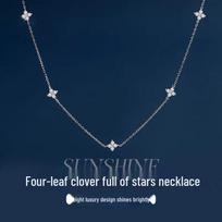 Elegant Four-Leaf Clover Zircon Necklace - Luxurious Clavicle Choker for Women