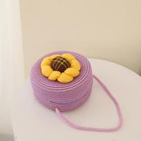 Yogodlns minimalistinis saulėgrąžų apvalus šiaudinis krepšys kūdikiui, austas rankų darbo vasaros mielas kryžminio kūno krepšys 16x6x16cm violetinė