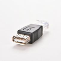 RJ45 kištukas į USB A tipo A tipo lizdo adapteris, skirtas LAN tinklui, Ethernet maršrutizatoriui ir kištukui.