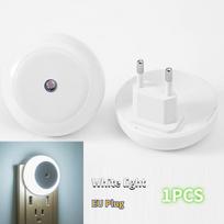 Išmanus šviesos jutiklio naktinis šviestuvas - Automatinis jutiklio jungiklis, USB belaidis dizainas, Tinka miegamiesiems, vonios kambariams, laiptinėms 【EU Plug】1 pcs balta