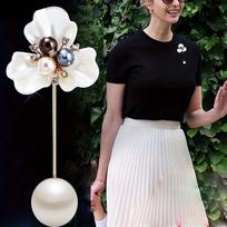 1PC Ladies' Elegant Floral Pin with Imitation Pearls and Synthetic Artificial Gemstones