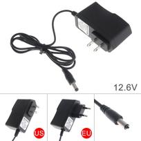 12,6 V maitinimo adapterio įkroviklis su ES kištuku ir JAV kištuku ličio elektriniam gręžtuvui / elektriniam atsuktuvui EU