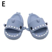 1 pora Mini ryklio šlepetės mažam gyvūnėliui žiurkėnui Mažo žiurkėno reikmenys Šlepetė Maža Maža Liz U5I3 light blue-S