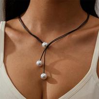 Women Black Leather Rope Three Pearl Y Shaped Adjustable Clavicle Necklace 1pcs balta