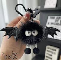 Fluffy Bat-Inspired Keychain Charm with Soft Fur Pom Pom and Decorative Wings for Bag Pendant / Car Key Holder Accessory One Size