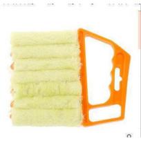 1 Pc, Washable Window Cleaning Brush with Microfiber for Easy Dust Collection and Cleaning of Blinds 1pcs geltona