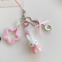 1 vnt. Miffy Gyvenimo muziejus, Tarptautinis Miffy triušio animacinis retro raktų pakabukas, krepšio pakabukas, Y2K punk stiliaus žvaigždė