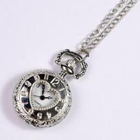 Women  Circular Pocket Watch Vintage Hollow Out Chain Quartz Pocket Watch Souvenir Gift gray