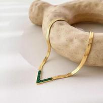 Fashion Hip-hop Style V-shaped Necklace For Women Ladies žalia