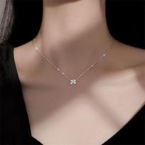 Four-leaf Clover Luck Leaves Sweater Chokers Necklace Crystal Zircon Pendant Chain Necklace For Women Jewelry 1PC
