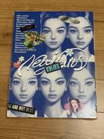 NEW JEANS [Shipping Included] 1st EP Album Blue Book Group Version (Unopened)