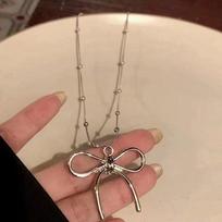 Vintage Sweet Hollow Bow Pendant Necklace For Women Girls  Trendy Aesthetics Clavicle Chain Jewelry Accessories Gifts