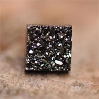 Limfos magnetoterapijos auskarai svorio metimui Limfodrenažiniai auskarai Black-Square-6mm