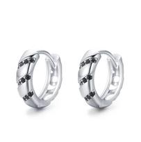 Juodi Awn Black Hoop auskarai