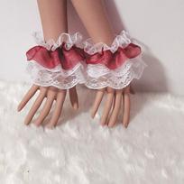 Lolitos trumpos nėriniuotos rankovės pirštinės Trijų sluoksnių nėriniai Tarnaitės Cosplay aksesuarai Švelnios mergaitės riešo papuošalai Vestuvių vakarėliui one size raudona
