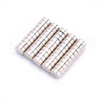 50 vnt 4x2 mm apvalios formos žemės neodimio ypač stiprus magnetinis magnetas sidabras